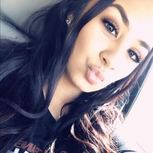 Meet your Posher, Veronica